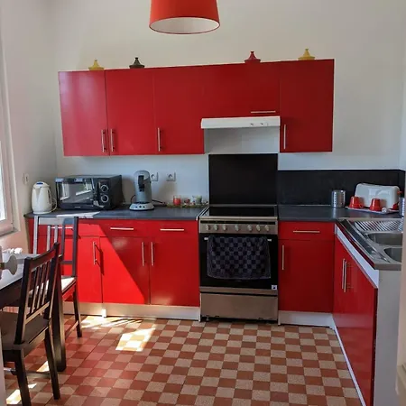 Hébergement de vacances House With Garden And View Of *